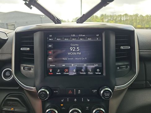 Used 2020 RAM 2500 Laramie image 22