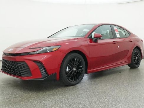 New 2026 Toyota Camry SE FWD image 17