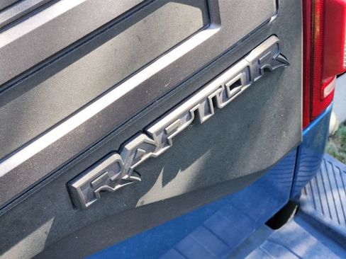 Used 2019 Ford F150 Raptor w/ Equipment Group 802A Luxury AWD/4WD image 10