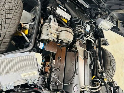 Used 1996 Chevrolet Corvette Convertible image 21