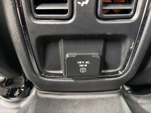 Used 2019 Jeep Grand Cherokee Altitude RWD image 20