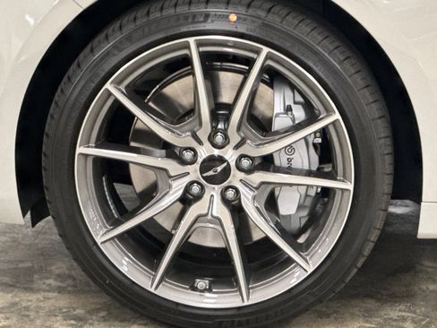 New 2026 Genesis G70 2.5T RWD image 25
