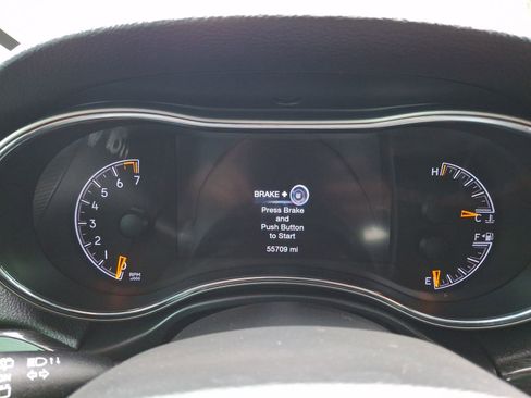 Certified 2021 Jeep Grand Cherokee Trailhawk w/ Trailhawk Luxury Group AWD/4WD image 19