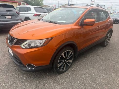 Used 2017 Nissan Rogue Sport SL w/ SL Premium Package AWD/4WD image 3