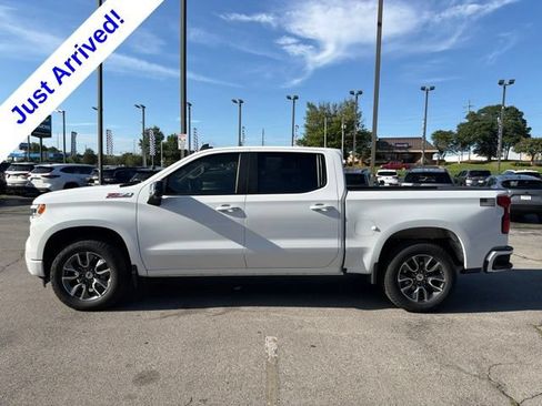 Used 2023 Chevrolet Silverado 1500 RST w/ Convenience Package II AWD/4WD image 6