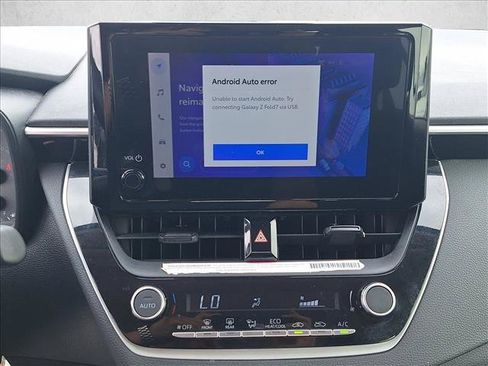 Used 2024 Toyota Corolla LE FWD image 12