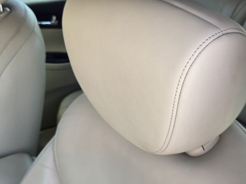 Used 2017 INFINITI QX50 2WD w/ Premium Plus Package image 11
