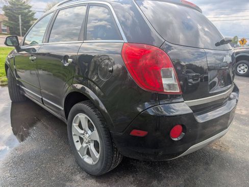 Used 2014 Chevrolet Captiva Sport LTZ FWD image 3