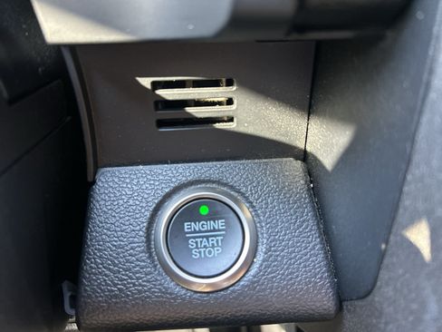 Used 2018 Ford F150 Raptor w/ Equipment Group 802A Luxury AWD/4WD image 28