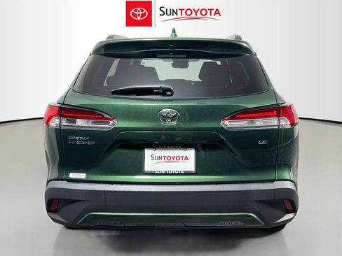 Used 2024 Toyota Corolla Cross LE FWD image 5