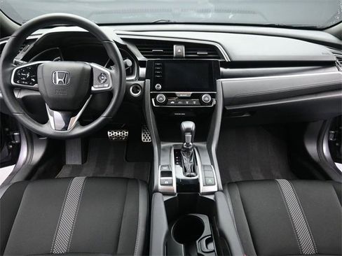 Used 2019 Honda Civic Sport image 10