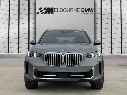 New 2026 BMW X5 sDrive40i w/ Premium Package image 2