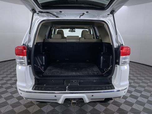 Used 2010 Toyota 4Runner SR5 AWD/4WD image 24