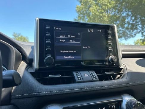 Certified 2021 Toyota RAV4 XLE Premium AWD/4WD image 70