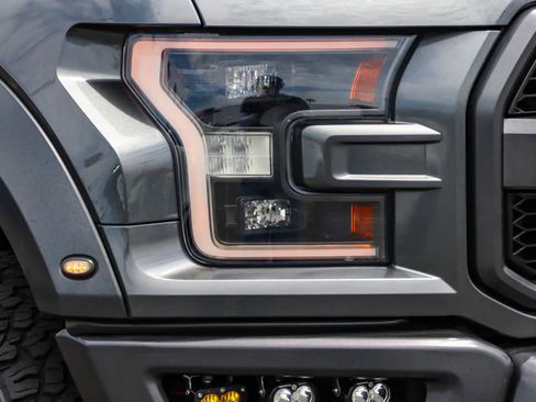 Used 2019 Ford F150 Raptor w/ Equipment Group 802A Luxury AWD/4WD image 4