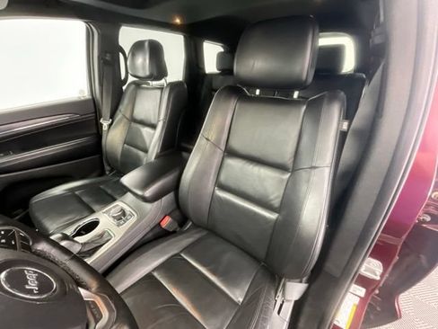 Used 2019 Jeep Grand Cherokee Limited AWD/4WD image 5
