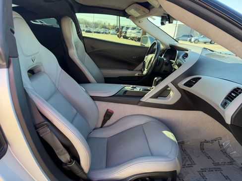 Used 2019 Chevrolet Corvette Stingray Coupe w/ 3LT Preferred Equipment Group image 21
