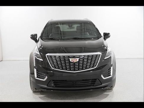 Certified 2024 Cadillac XT5 Luxury AWD/4WD image 2