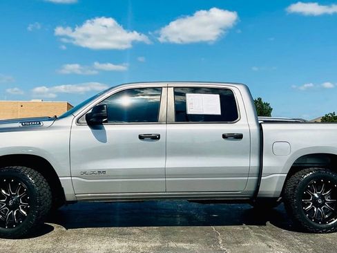 Used 2023 RAM 1500 Big Horn AWD/4WD image 16