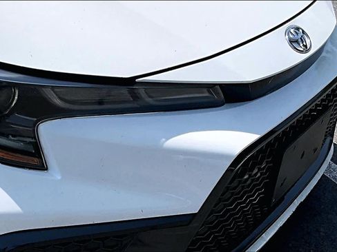 Used 2021 Toyota Corolla SE FWD image 28