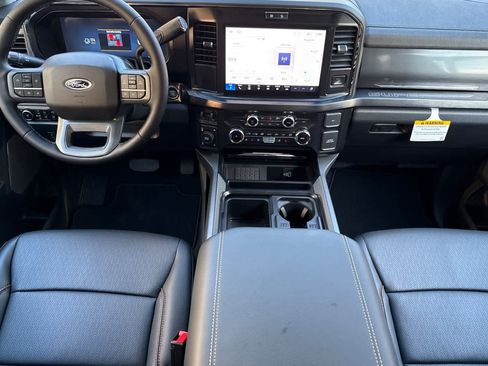 New 2026 Ford F250 Lariat w/ Chrome Package image 11