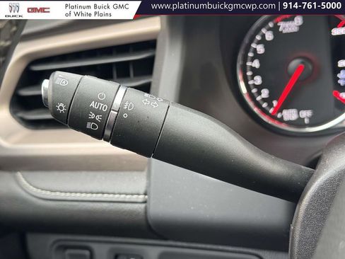 Used 2023 GMC Acadia Denali w/ Denali Technology Package image 22