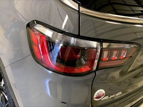 Certified 2023 Jeep Compass Limited AWD/4WD image 29