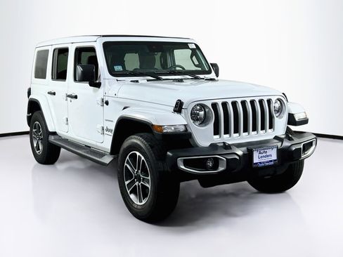 Used 2023 Jeep Wrangler Sahara w/ Safety Group image 3