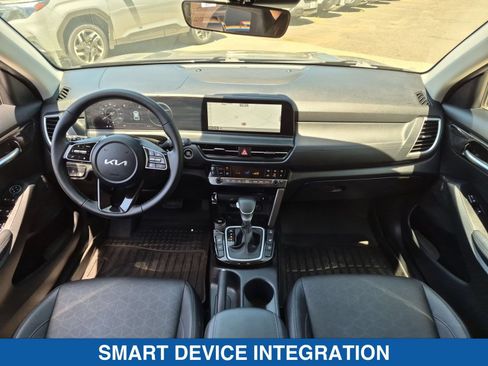 Used 2024 Kia Seltos EX AWD/4WD image 20