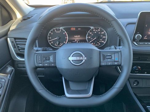 New 2026 Nissan Rogue SV image 8