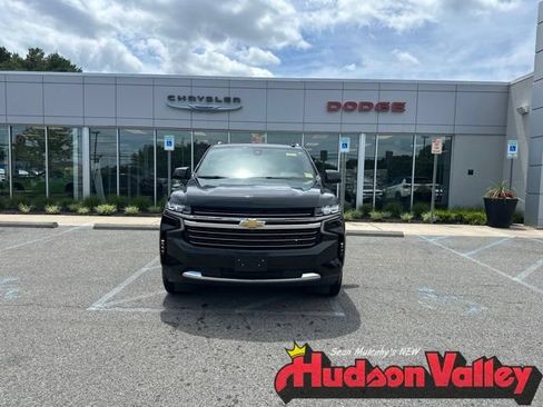 Used 2021 Chevrolet Tahoe LT w/ LT Signature Package AWD/4WD image 1