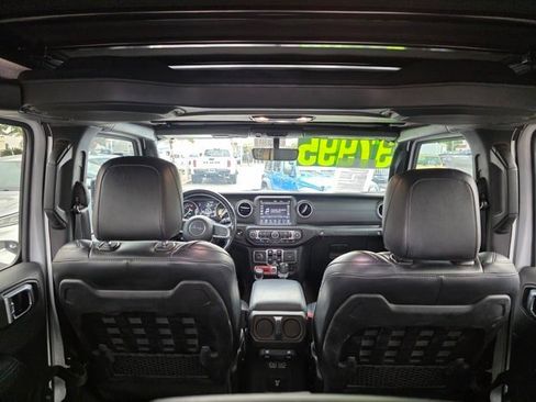 Used 2021 Jeep Wrangler Unlimited Rubicon 4xe w/ Cold Weather Group image 10