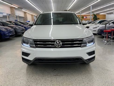 Used 2021 Volkswagen Tiguan S image 3