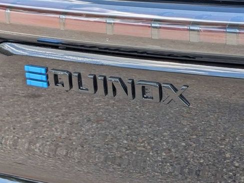 Used 2025 Chevrolet Equinox EV RS image 12