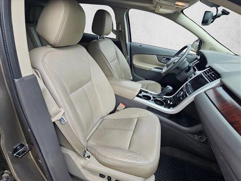 Used 2013 Ford Edge Limited image 16
