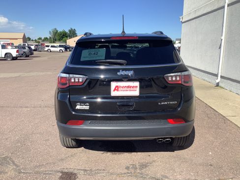 Used 2019 Jeep Compass Limited AWD/4WD image 6