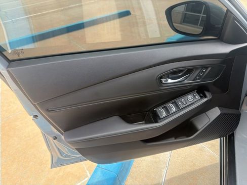 Used 2024 Honda Accord Touring image 20