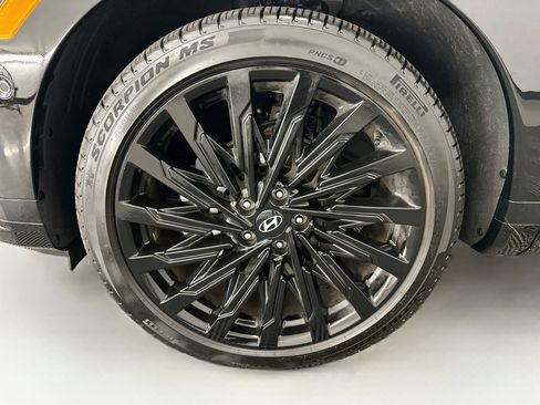 Used 2025 Hyundai Santa Fe Calligraphy AWD/4WD image 38