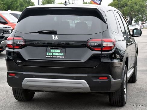 Certified 2025 Honda Pilot EX-L image 4