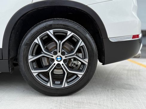 Used 2021 BMW X1 sDrive28i w/ Convenience Package FWD image 12