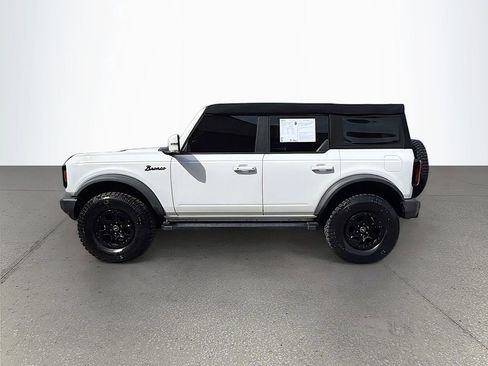 Used 2021 Ford Bronco Outer Banks w/ Sasquatch Package image 8