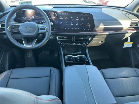 New 2026 Chevrolet Traverse Z71 image 6