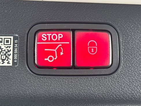 Certified 2025 Mercedes-Benz E 450 4MATIC All-Terrain Wagon image 21