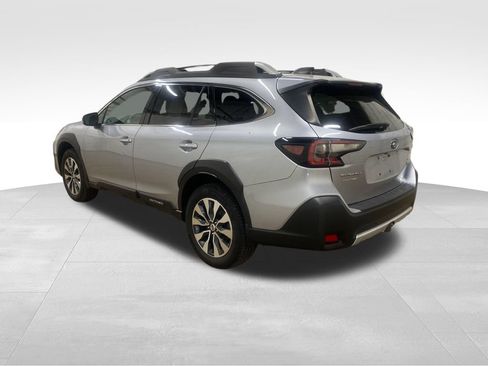 Certified 2024 Subaru Outback Touring XT AWD/4WD image 2