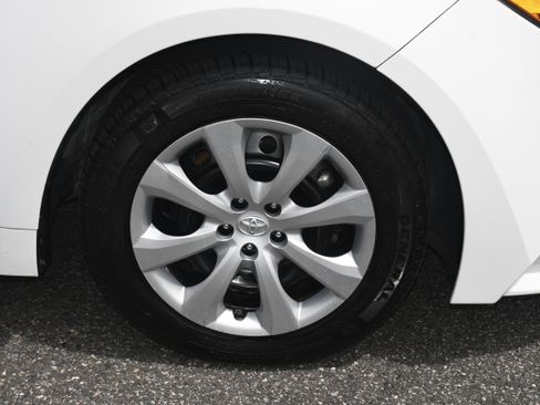 Certified 2023 Toyota Corolla LE FWD image 20