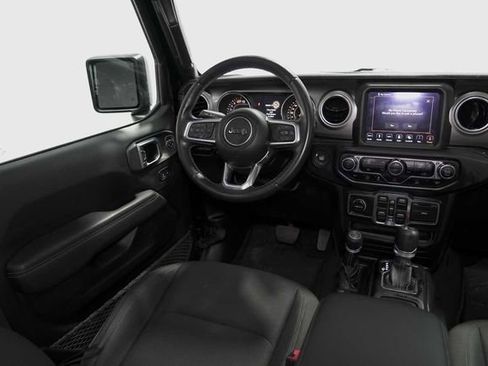 Used 2021 Jeep Wrangler Unlimited Sport AWD/4WD image 19