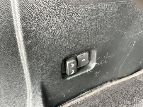 Certified 2022 Ford Edge Titanium image 8