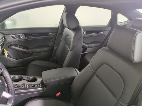 New 2026 Honda Civic Sport Touring image 9