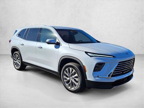 New 2026 Buick Enclave Preferred w/ Power Package image 7