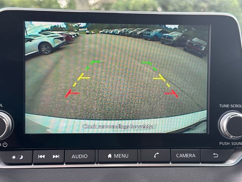 New 2025 Nissan Sentra SR w/ Midnight Edition image 29